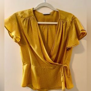 Dress Forum Los Angeles short sleeve blouse // Large // golden yellow ✨